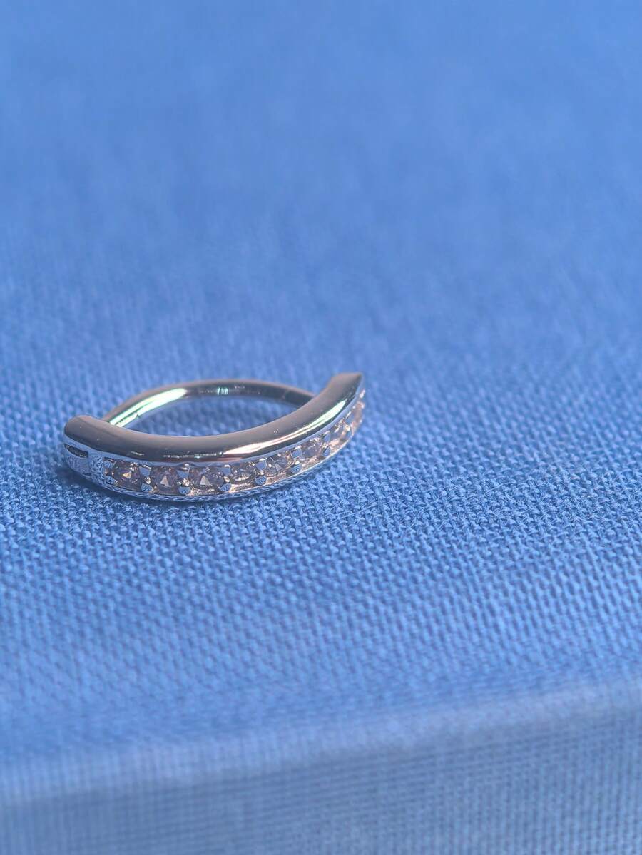 Sterling Silver Ring - 925 Sterling Silver Small Round Zirconia